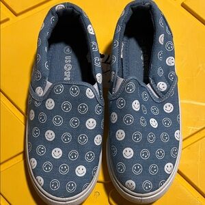 Smiley Face Blue Slip-On Kids Sneakers